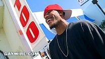 GAYWIRE – Offering Black Thug A Tattoo For Some Anal Gay Sex