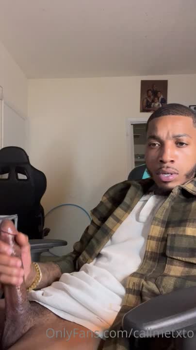 CallMeTxto – Got Distracted Watching the Game